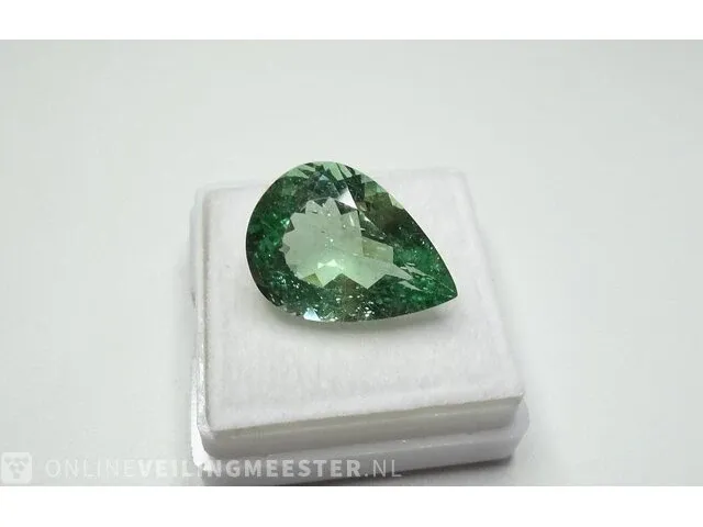Edelsteen, 11.98 ct natural unheated apple green apatite - afbeelding 13 van  13