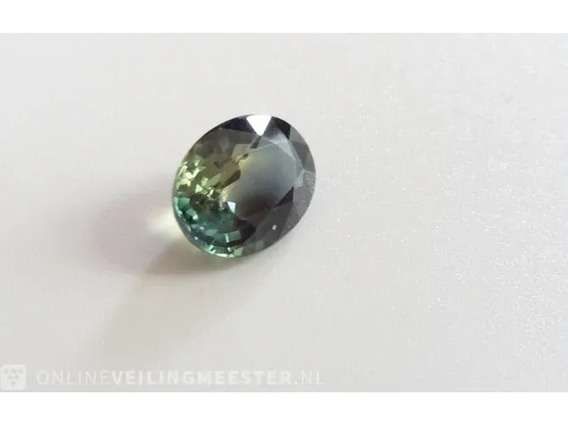 Edelsteen, 1.56 ct oval yellow-green-blue sapphire. - afbeelding 2 van  15