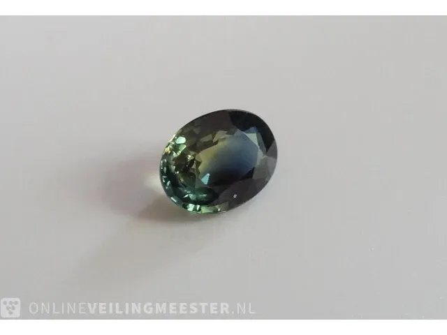 Edelsteen, 1.56 ct oval yellow-green-blue sapphire. - afbeelding 3 van  15