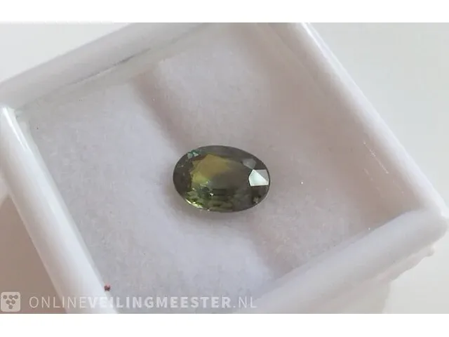 Edelsteen, 1.56 ct oval yellow-green-blue sapphire. - afbeelding 7 van  15
