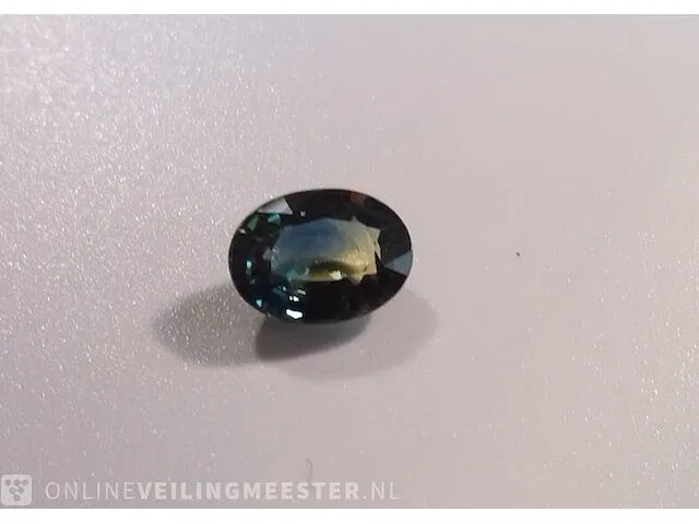 Edelsteen, 1.56 ct oval yellow-green-blue sapphire. - afbeelding 10 van  15