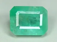 Edelsteen, 3.33 ct natural zambian green emerald.