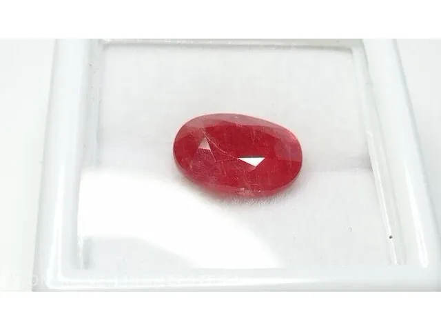 Edelsteen, 3.90ct pinkish red sapphire. - afbeelding 5 van  7