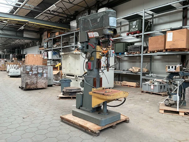 Edlund machinery boormachines - afbeelding 1 van  11