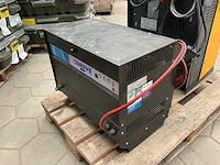 Edm 2480m.e acculader - afbeelding 3 van  5