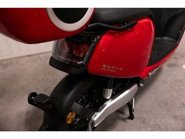 Edrive - milano - elektrische scooter - afbeelding 3 van  16