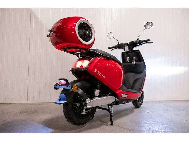 Edrive - milano - elektrische scooter - afbeelding 11 van  16