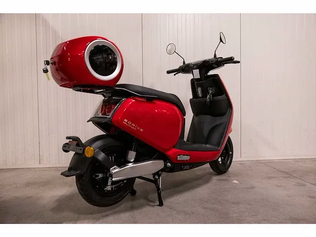 Edrive - milano - elektrische scooter - afbeelding 12 van  16