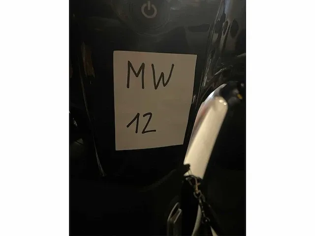 Edrive - milano - elektrische scooter - afbeelding 6 van  15