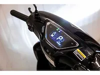 Edrive - milano - elektrische scooter - afbeelding 2 van  15