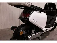 Edrive - milano - elektrische scooter - afbeelding 14 van  15