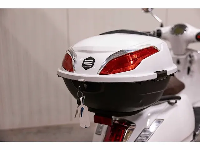 Edrive - torino - elektrische scooter - afbeelding 3 van  13
