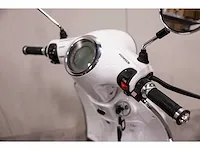 Edrive - torino - elektrische scooter - afbeelding 5 van  13