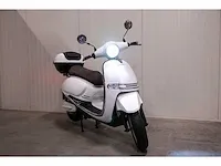 Edrive - torino - elektrische scooter - afbeelding 6 van  13