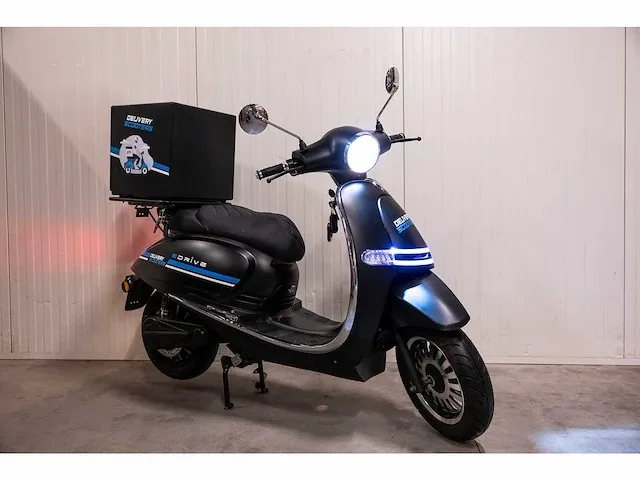 Edrive - torino - elektrische scooter - afbeelding 6 van  13