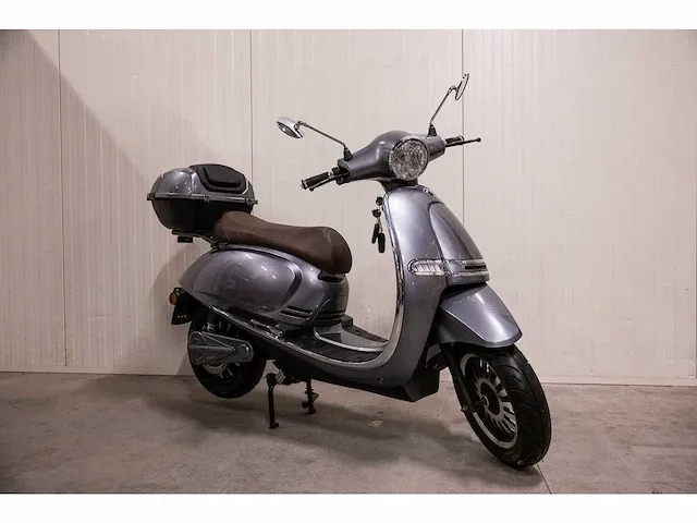 Edrive - torino - elektrische scooter - afbeelding 1 van  14