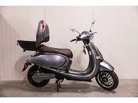 Edrive - torino - elektrische scooter - afbeelding 11 van  14