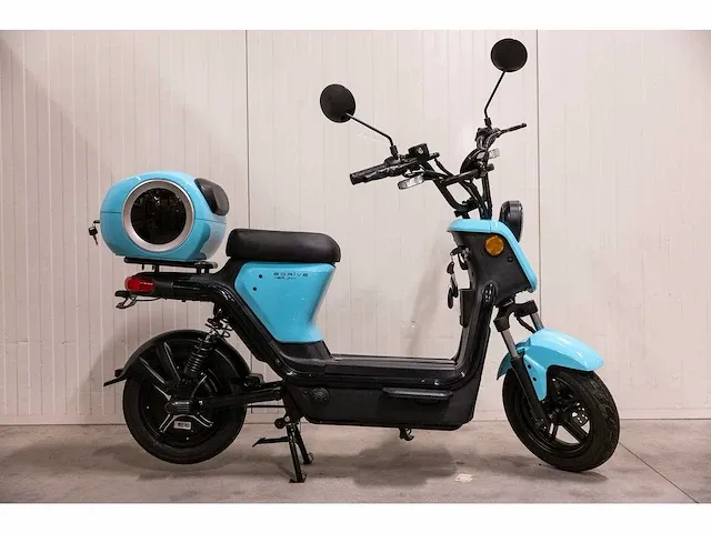 Edrive - verona - elektrische scooter - afbeelding 7 van  13