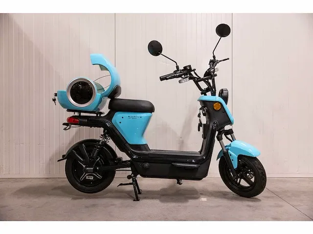 Edrive - verona - elektrische scooter - afbeelding 8 van  13
