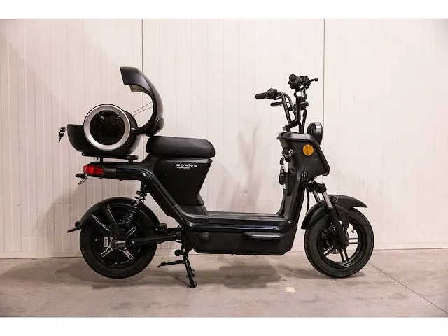 Edrive - verona - elektrische scooter - afbeelding 4 van  8