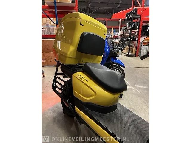 Edrive cargo 2 elektrische scooter geel - afbeelding 3 van  17
