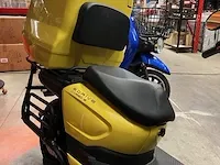 Edrive cargo 2 elektrische scooter geel - afbeelding 3 van  17