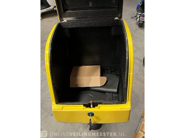 Edrive cargo 2 elektrische scooter geel - afbeelding 6 van  17