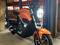 Edrive sunra miku max elektrische scooter - afbeelding 5 van  10