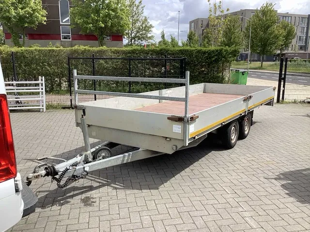 Eduard aanhangwagen - afbeelding 1 van  12