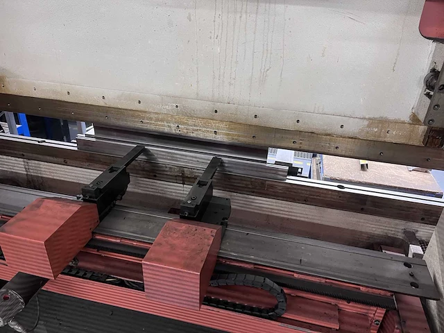 Edwards pearson - pr4 60t - cnc kantbank - afbeelding 2 van  7