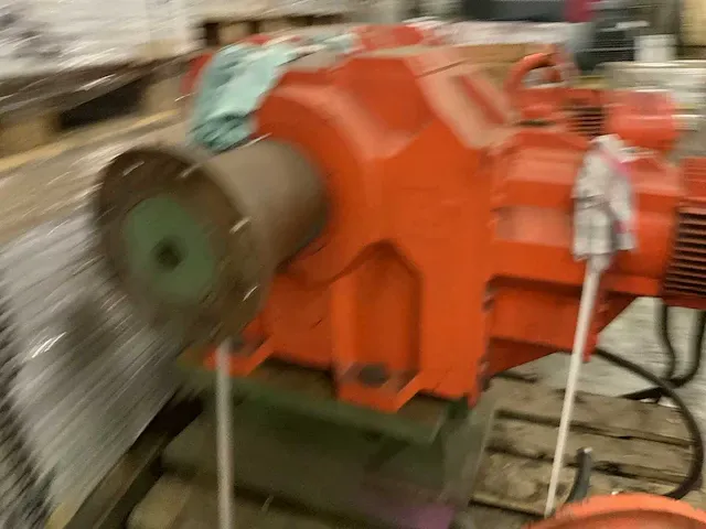 Eektromotor - afbeelding 7 van  14