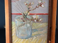 Een van goghje met creatief aangebrachte barsten in glas - afbeelding 2 van  5