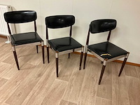 Eetkamerstoel (1x beschadigd) - afbeelding 1 van  2