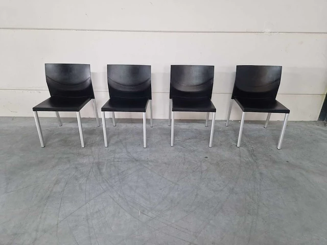 Eetkamerstoel leolux (4x) - afbeelding 2 van  5