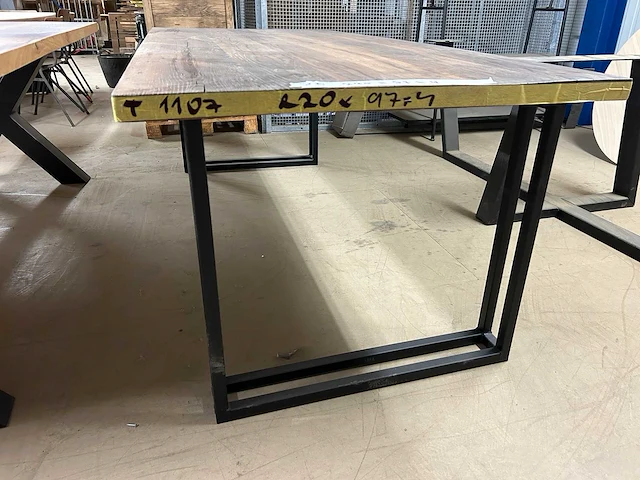 Eetkamertafel (220 x 97) - afbeelding 2 van  5