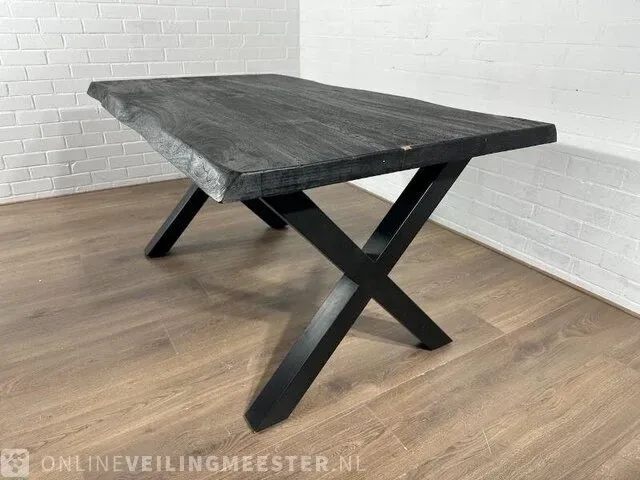 Eetkamertafel – acaciahout – zwart x – poten - afbeelding 1 van  6