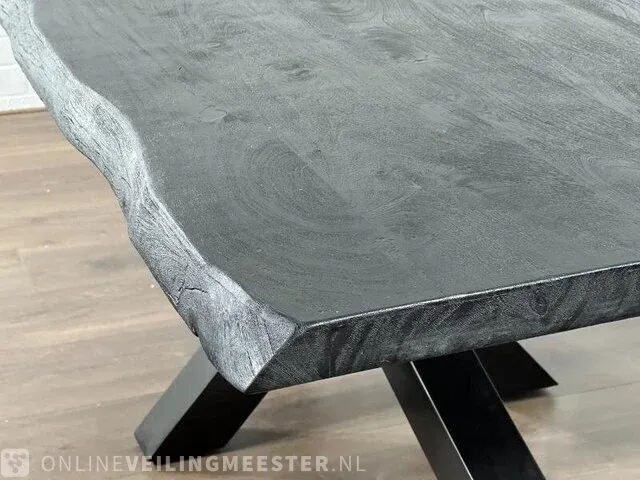 Eetkamertafel – acaciahout – zwarte metalen spinpoot - afbeelding 3 van  6