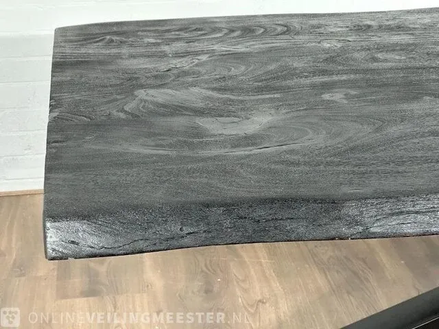 Eetkamertafel – acaciahout – zwarte metalen spinpoot - afbeelding 5 van  6