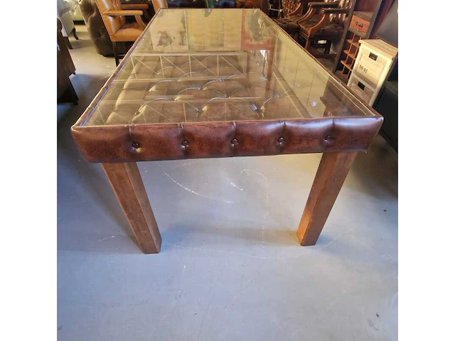 Eetkamertafel chesterfield, caleb, bruin - afbeelding 1 van  2
