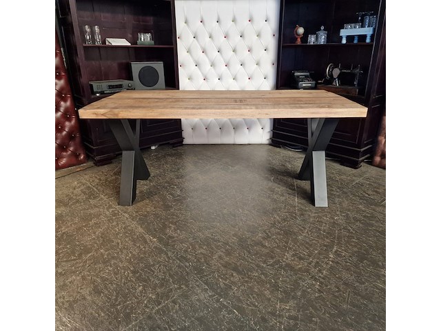 Eetkamertafel chesterfield, chesterfield, bruin - afbeelding 2 van  3