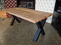 Eetkamertafel chesterfield, chesterfield, bruin - afbeelding 1 van  3