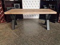 Eetkamertafel chesterfield, chesterfield, bruin - afbeelding 2 van  3