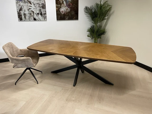 Eetkamertafel deens ovaal, bruin, 2024 - afbeelding 2 van  4