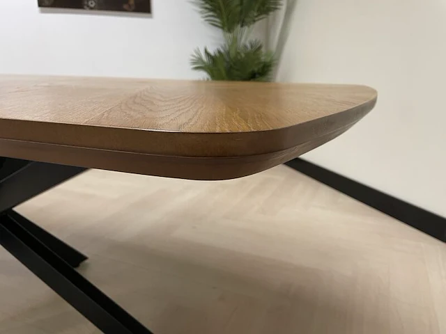 Eetkamertafel deens ovaal, bruin, 2024 - afbeelding 3 van  4