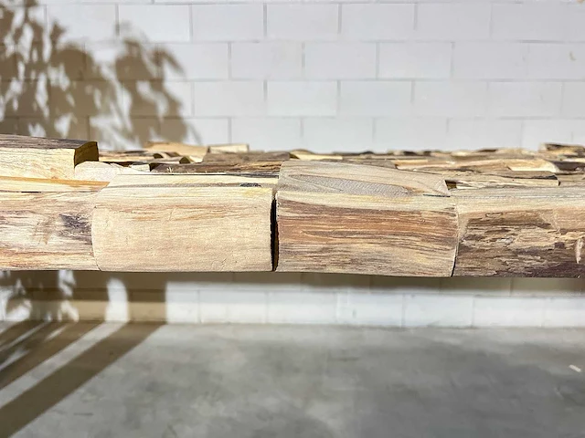 Eetkamertafel "driftwood" 270 cm met rvs onderstel - afbeelding 10 van  12