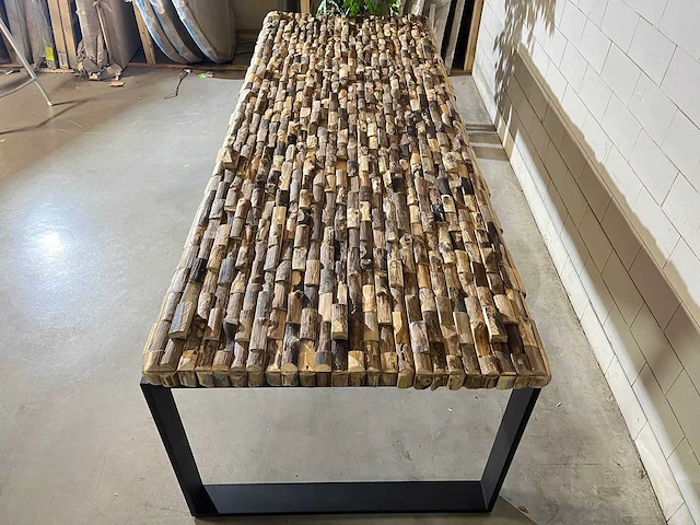 Eetkamertafel "driftwood" 270 cm met zwart onderstel - afbeelding 2 van  15