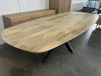 Eetkamertafel mango deens ovaal met spinpoot, by fonq - afbeelding 5 van  8