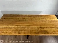 Eetkamertafel – mangohout – zwart metalen spinpoot - afbeelding 6 van  7
