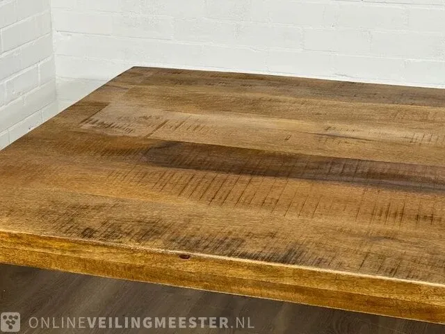 Eetkamertafel – mangohout – zwart metalen spinpoot - afbeelding 5 van  6