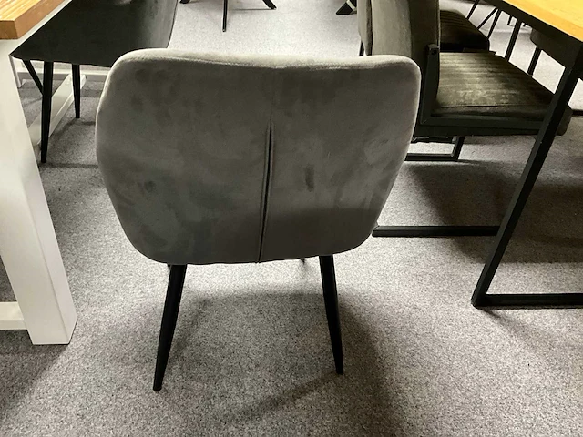 Eetkamertafel met 4 stoelen 60x57x82cm, zithoogte 47cm, tafel heeft 2x lade aan de kopse kant. - afbeelding 4 van  13